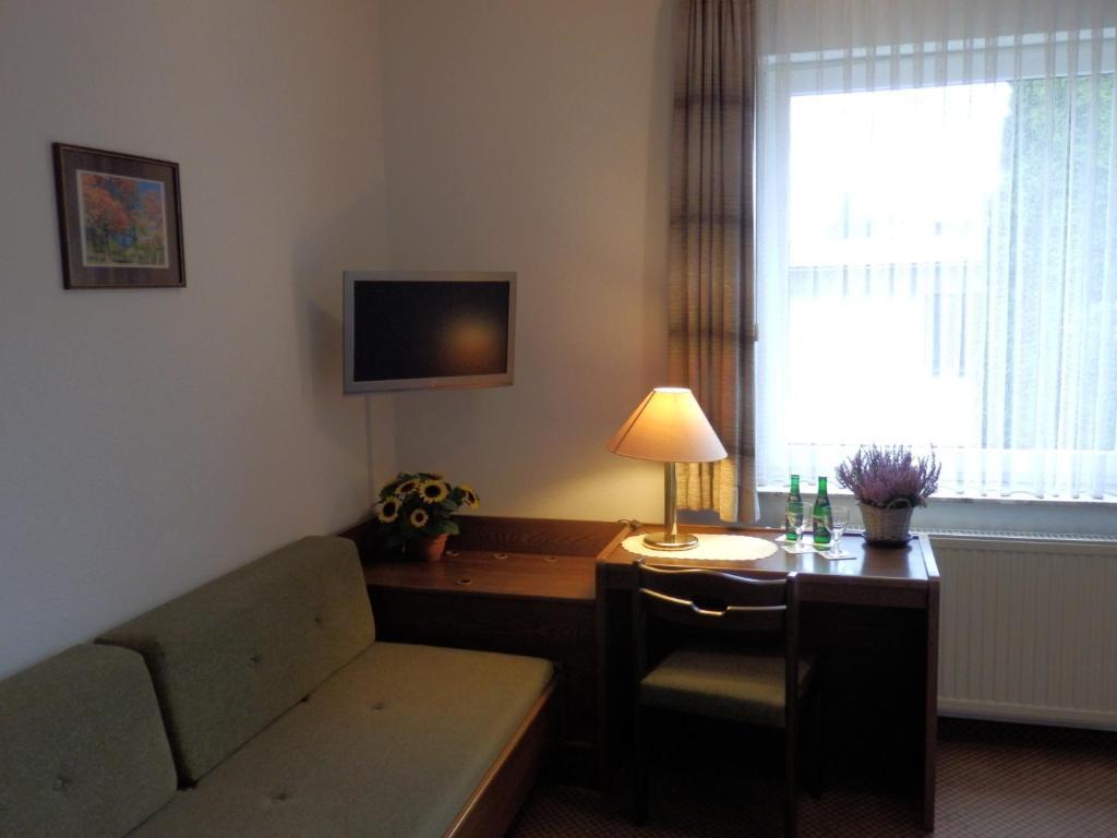 Hotel Schnarr Целле Экстерьер фото