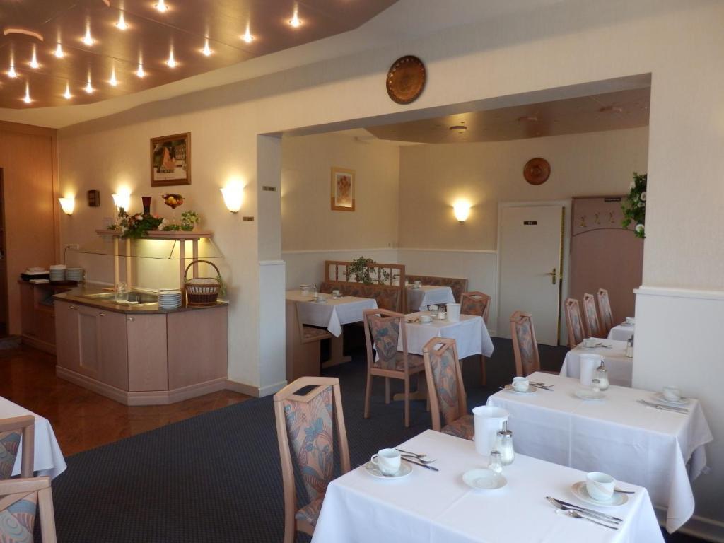 Hotel Schnarr Целле Экстерьер фото