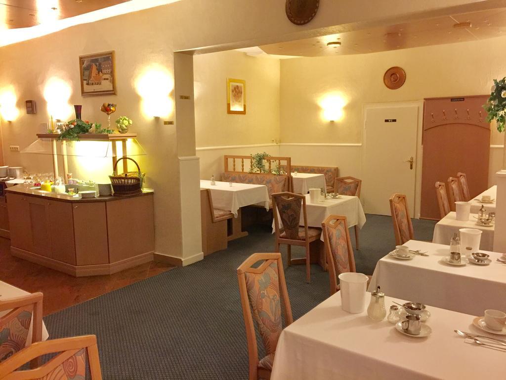 Hotel Schnarr Целле Экстерьер фото