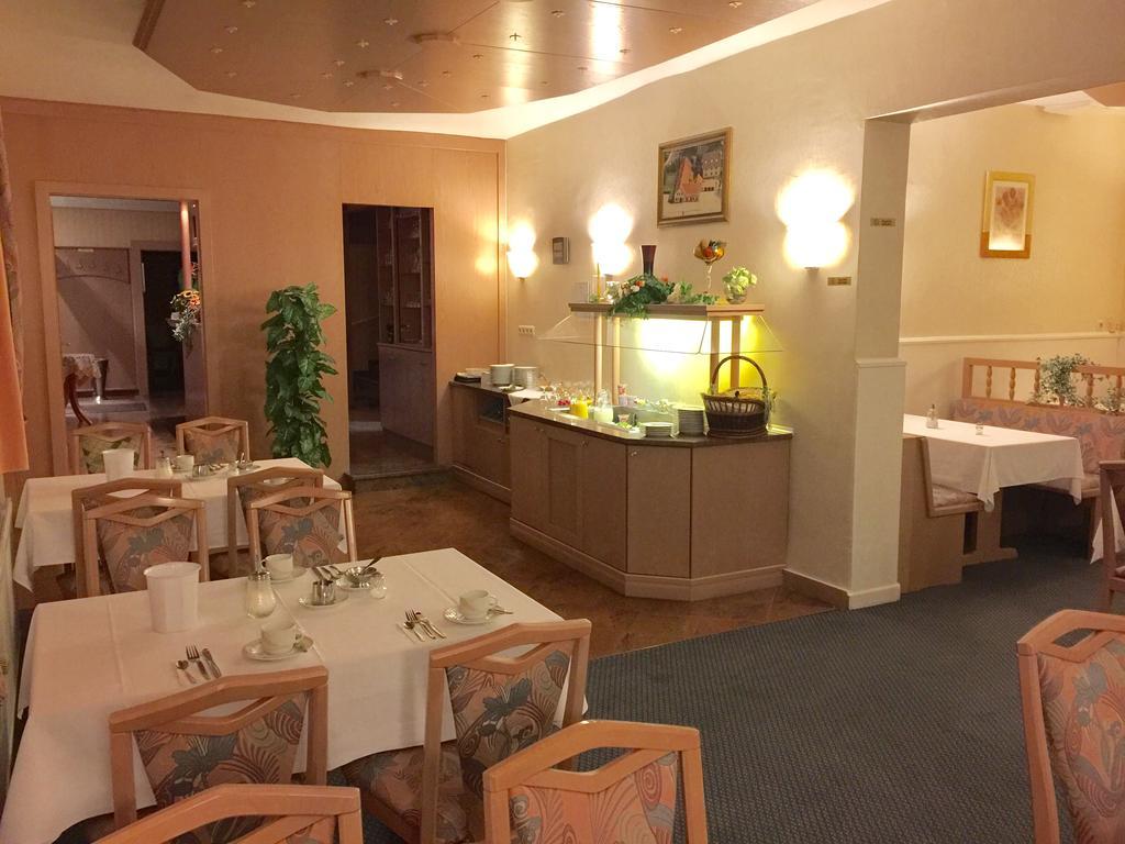 Hotel Schnarr Целле Экстерьер фото